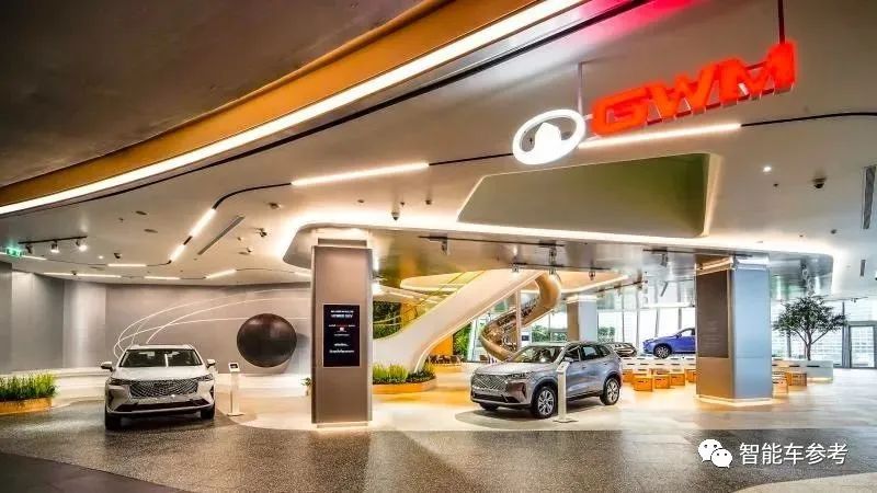 小鹏大变：开放专有超充网络，下沉搞4S店，创始总裁名存实离