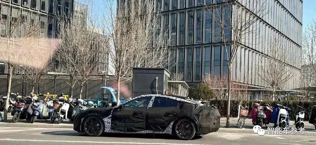 小鹏P7i，几乎就是小米首款智能车