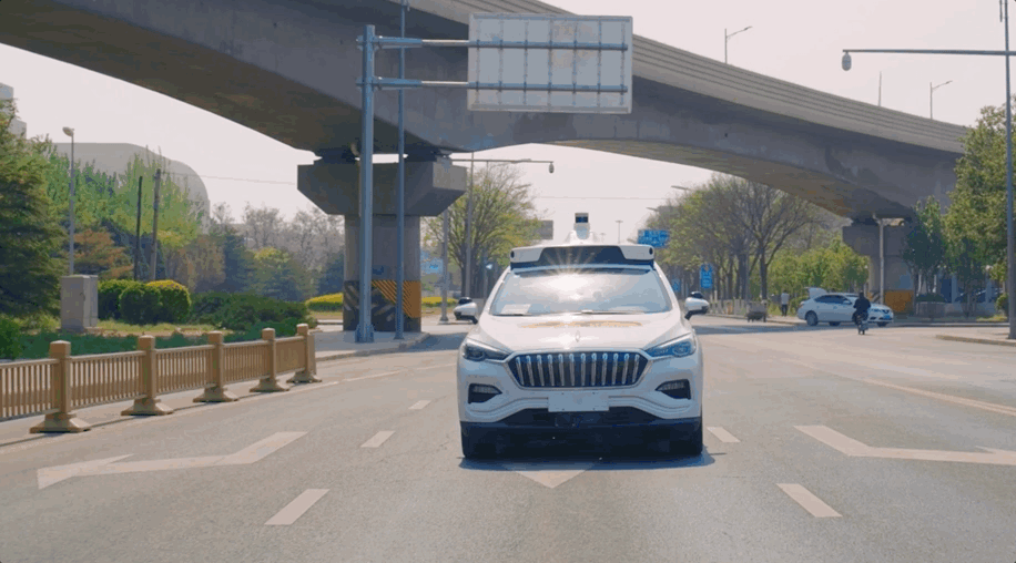 百度的司机，今天干了件轰动中外的大事