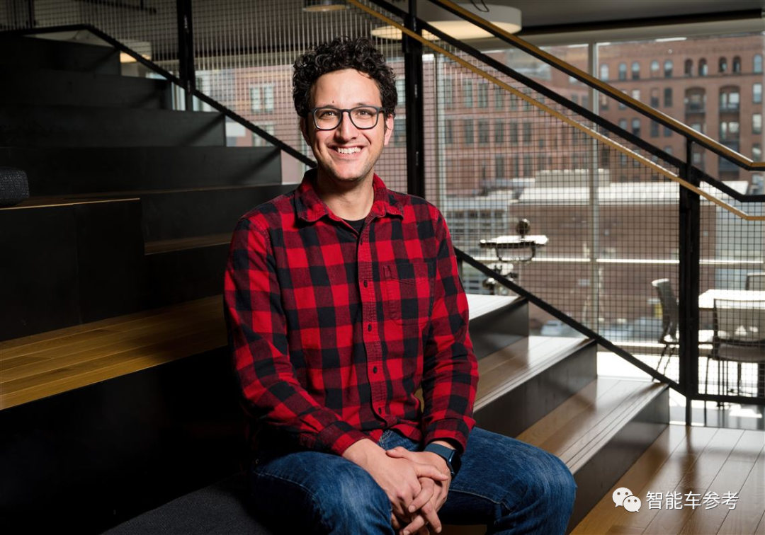 Waymo开始裁无人车工程师了，开年第二次！福特同日组建L2++公司