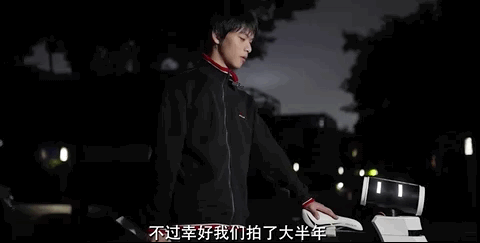 高中Up主200天肝出偷懒机器人！可拎包，全场景跟随，播放破百万