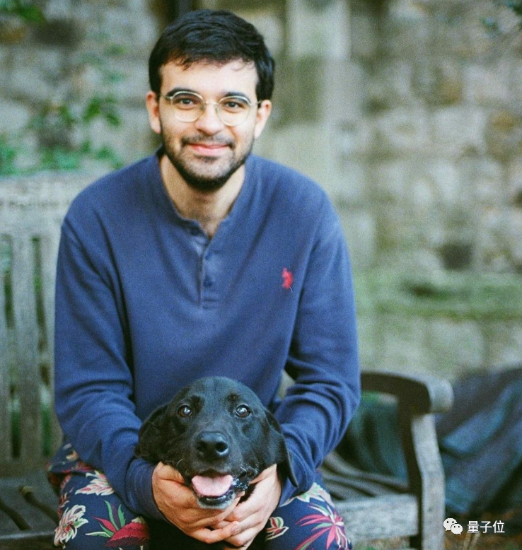 被新冠后遗症困住15个月后，斯坦福学霸被迫缺席毕业典礼