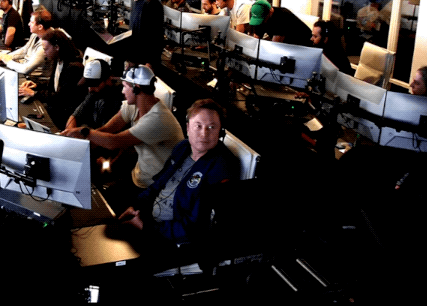 SpaceX星舰爆炸，马斯克发来贺电