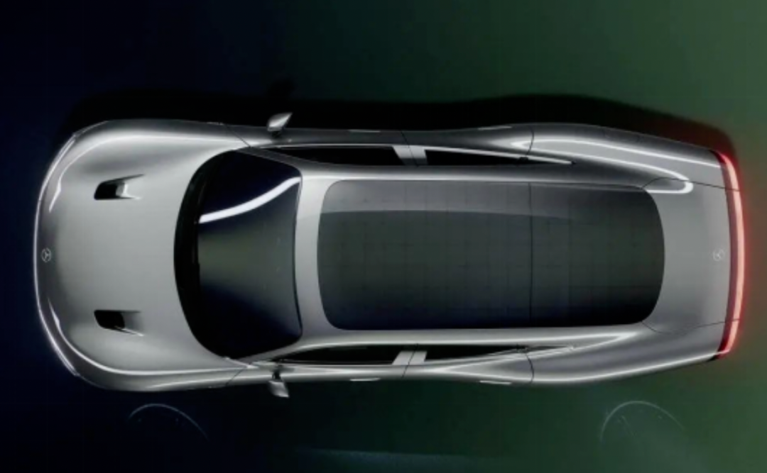 奔驰1000公里纯电续航测试引发轰动：巨头转身，也可以很快