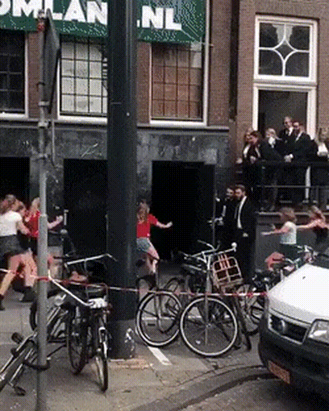 17岁少年买不到回国机票就攻击航司系统，获刑四年