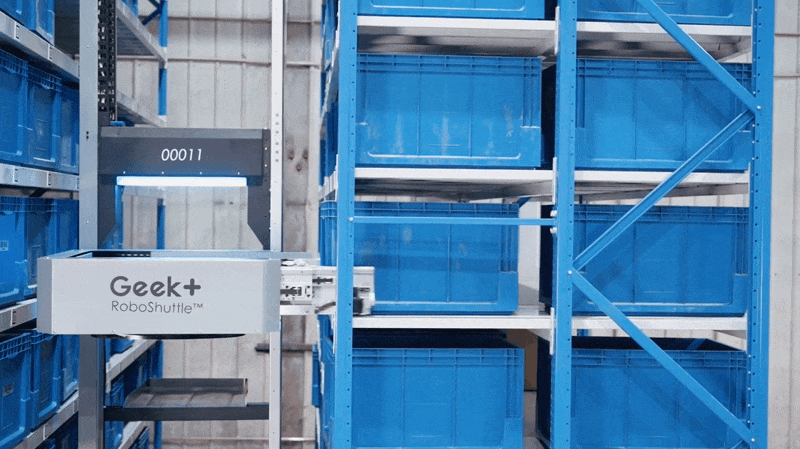 两家外企的长三角仓库，活儿竟全被中国机器人承包了