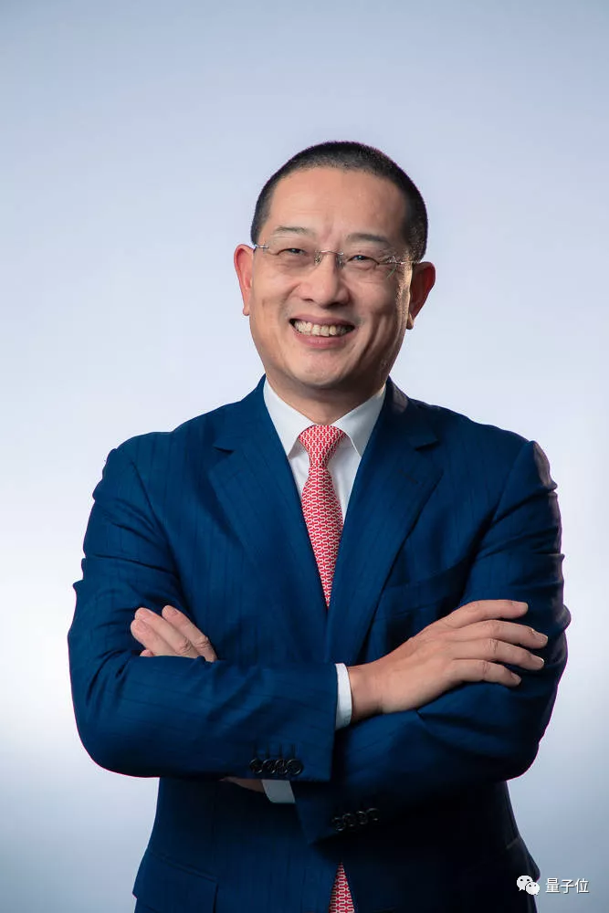 清华姚班系公司获B轮融资5亿，姚期智百万富翁设想从理论走向应用