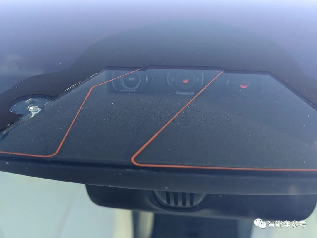 特斯拉最新HW4.0交付！不发布不宣传，直接上车Model X/S，还降价了