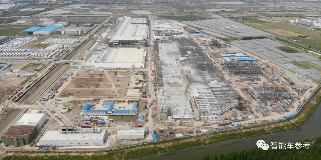 戴森创始人自述造车兵败，马斯克揭露行业内幕：之前不靠卖车赚钱